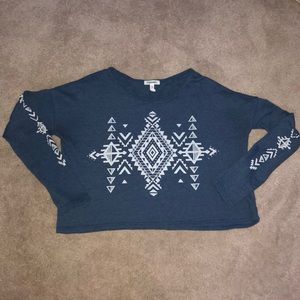 Cropped crew neck sweatshirt with Aztec pattern